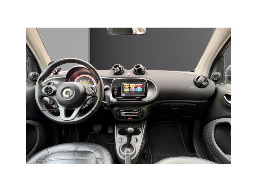SMART d'occasion FORTWO PRIME 66 KW COUPE AUTO de 2015 Paris 17 (75)﻿