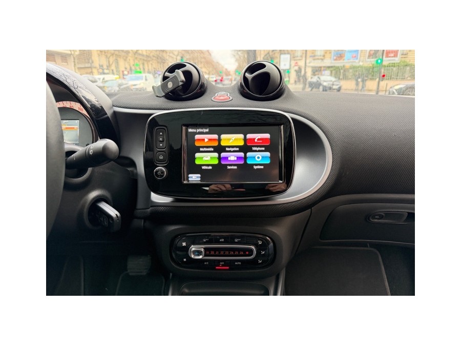 SMART d'occasion FORTWO PRIME 66 KW COUPE AUTO de 2015 Paris 17 (75)﻿