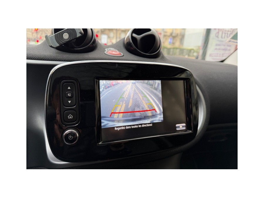 SMART d'occasion FORTWO PRIME 66 KW COUPE AUTO de 2015 Paris 17 (75)﻿