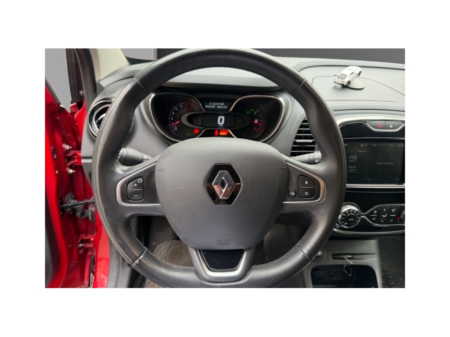RENAULT d'occasion CAPTUR 0.9 TCE 90 Intens de 2016 Paris 17 (75)﻿
