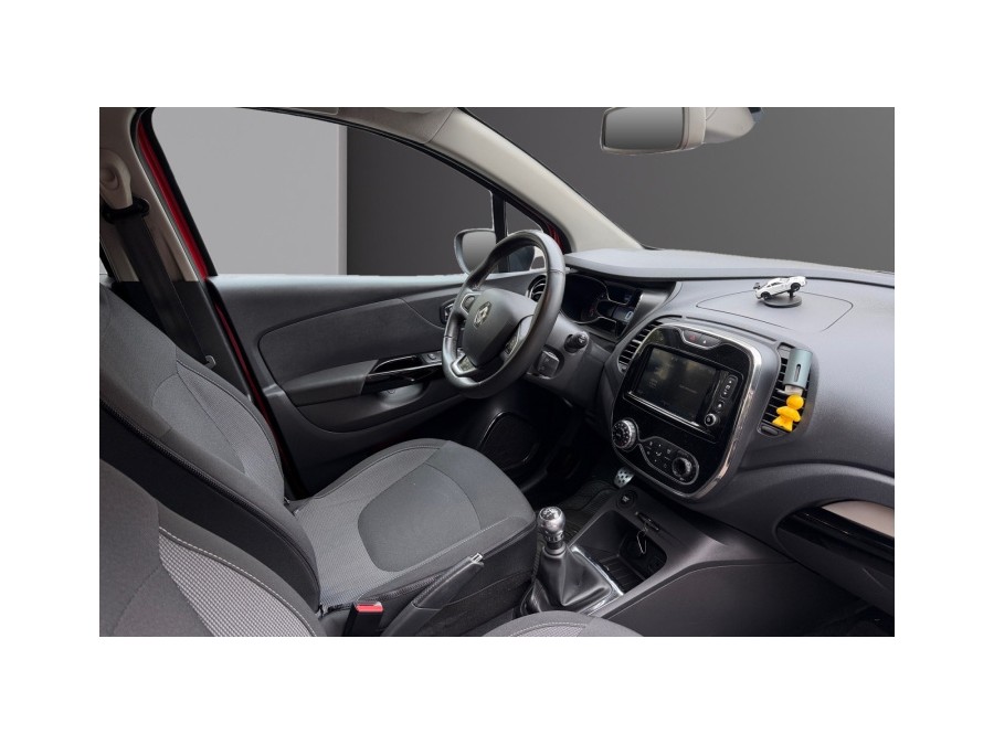 RENAULT d'occasion CAPTUR 0.9 TCE 90 Intens de 2016 Paris 17 (75)﻿