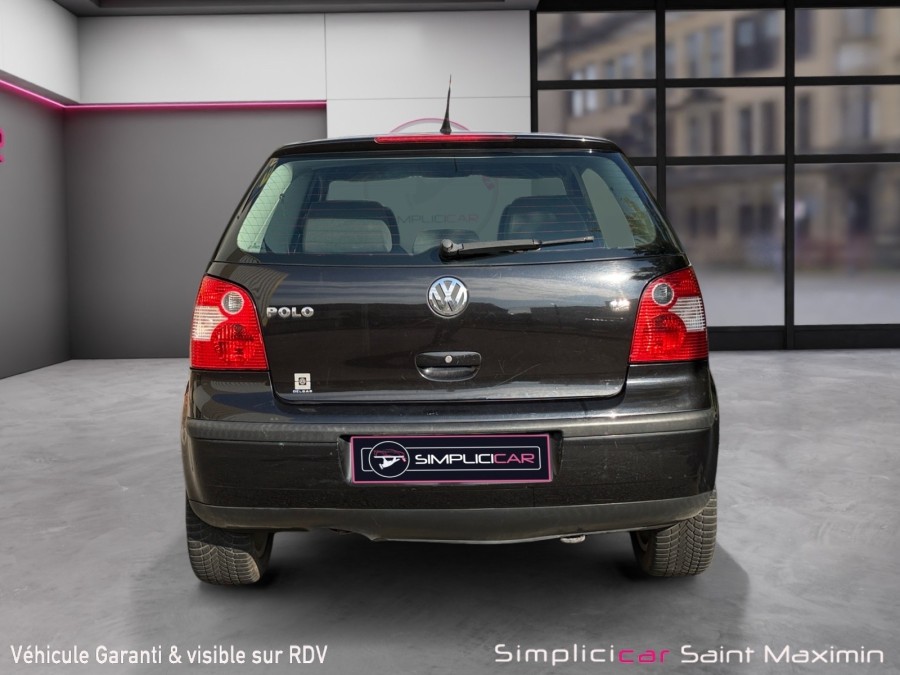 VOLKSWAGEN d'occasion POLO 1.2 12V 65 TREND de 2004 Saint Maximin
