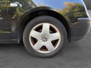 VOLKSWAGEN d'occasion POLO 1.2 12V 65 TREND de 2004 Saint Maximin