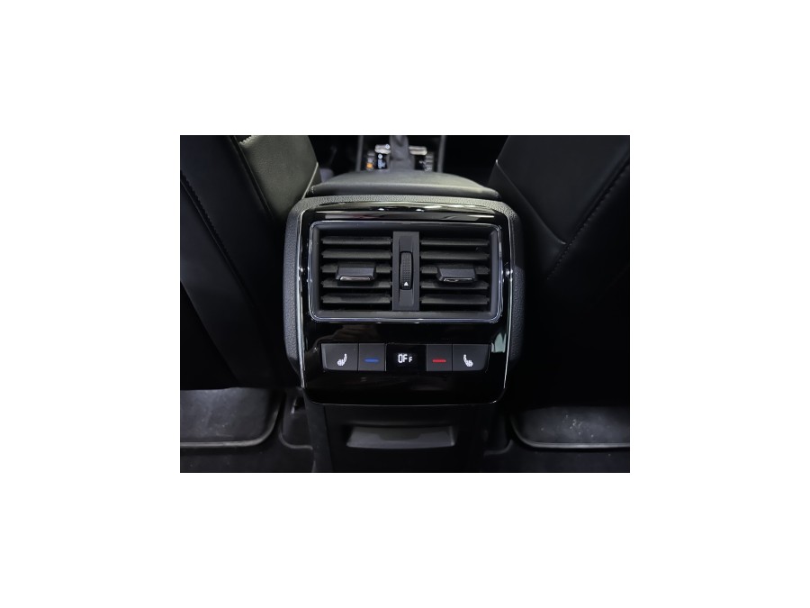 SKODA d'occasion SUPERB III 2 TSI 280 LAURIN ET KLEMENT 4X4 COMBI