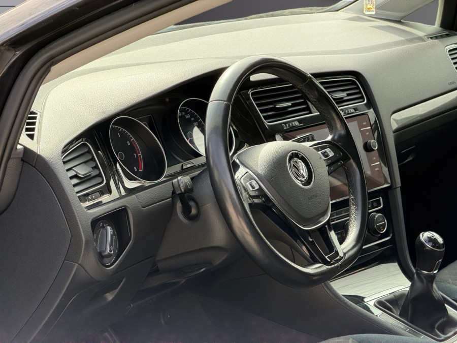 VOLKSWAGEN d'occasion GOLF 1.0 TSI 115ch IQ.Drive Euro6d-T 5p de 2019