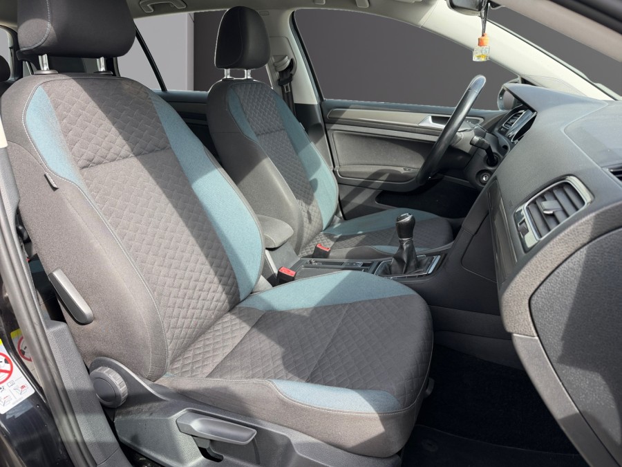 VOLKSWAGEN d'occasion GOLF 1.0 TSI 115ch IQ.Drive Euro6d-T 5p de 2019