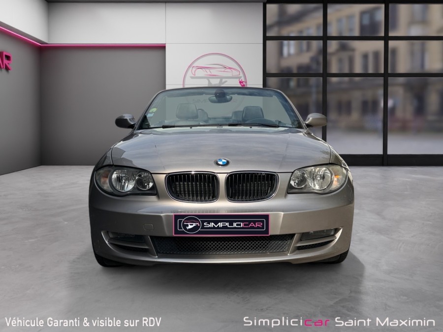 BMW d'occasion 1 DECAPOTABLE 120I EXCLUSIVE BA de 2009 Saint Maximin