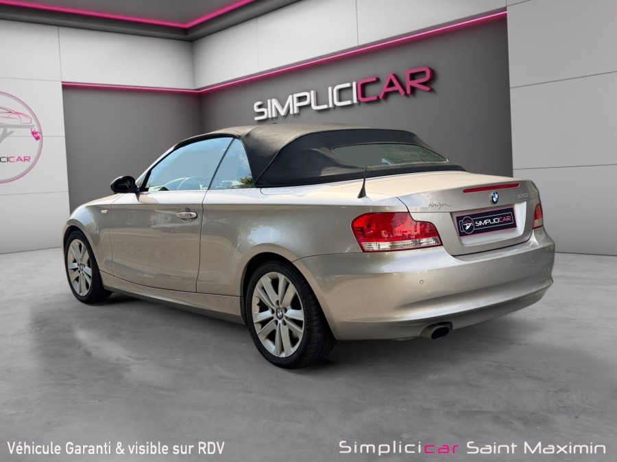 BMW d'occasion 1 DECAPOTABLE 120I EXCLUSIVE BA de 2009 Saint Maximin
