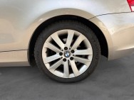 BMW d'occasion 1 DECAPOTABLE 120I EXCLUSIVE BA de 2009 Saint Maximin