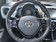 TOYOTA d'occasion AYGO 1.0 VVT-i 69ch x-play 3p de 2018 Nice (06)﻿