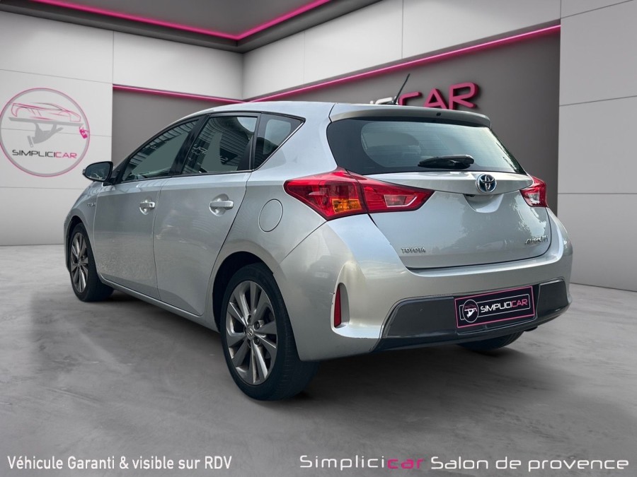 TOYOTA d'occasion AURIS 136H de 2014 Salon de Provence (13)﻿