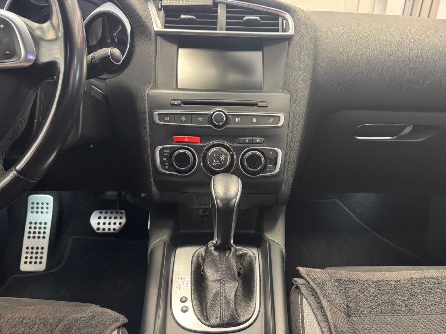 DS d'occasion DS4 2.0 BLUE HDI 180 CONNECTED CHIC EAT de 2017 Amiens