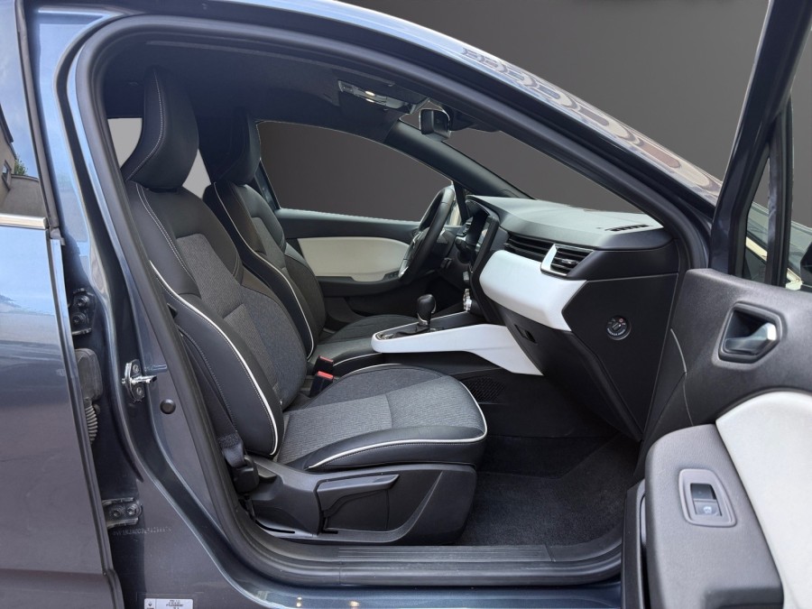 RENAULT d'occasion CLIO 1.6 E-TECH i 16V GPF 145 Hybrid 94 cv Techno