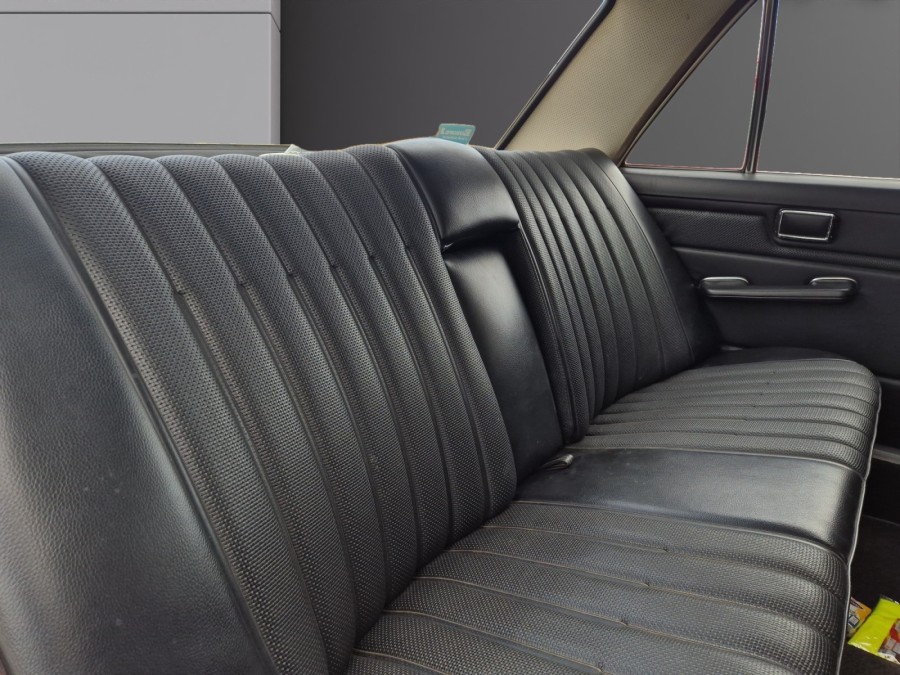 MERCEDES d'occasion 230 230 de 1972 Valence (26)﻿