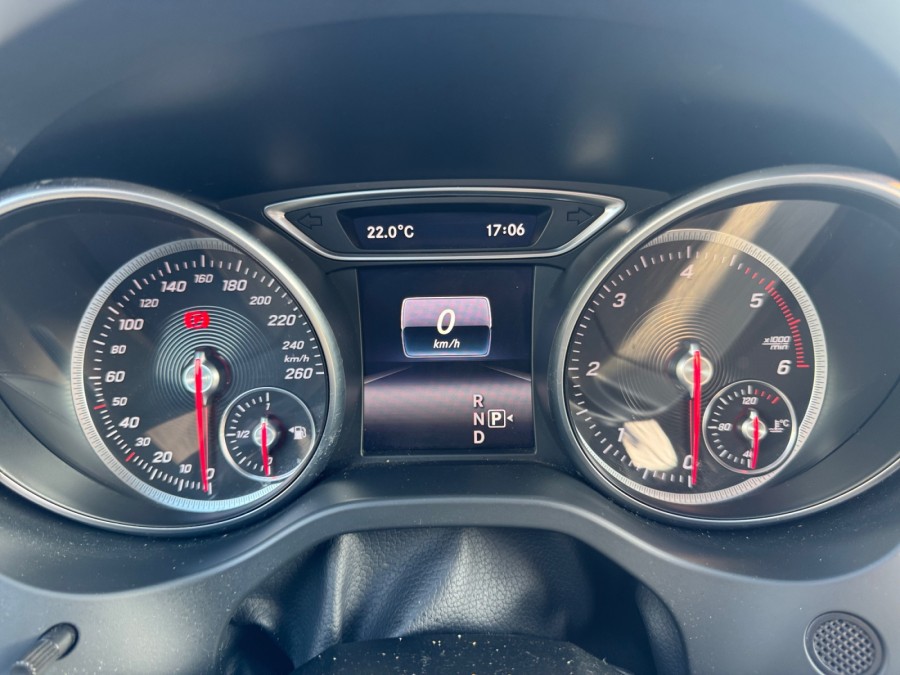 MERCEDES d'occasion CLA SHOOTING BRAKE 180 D FASCINATION PACK AMG de