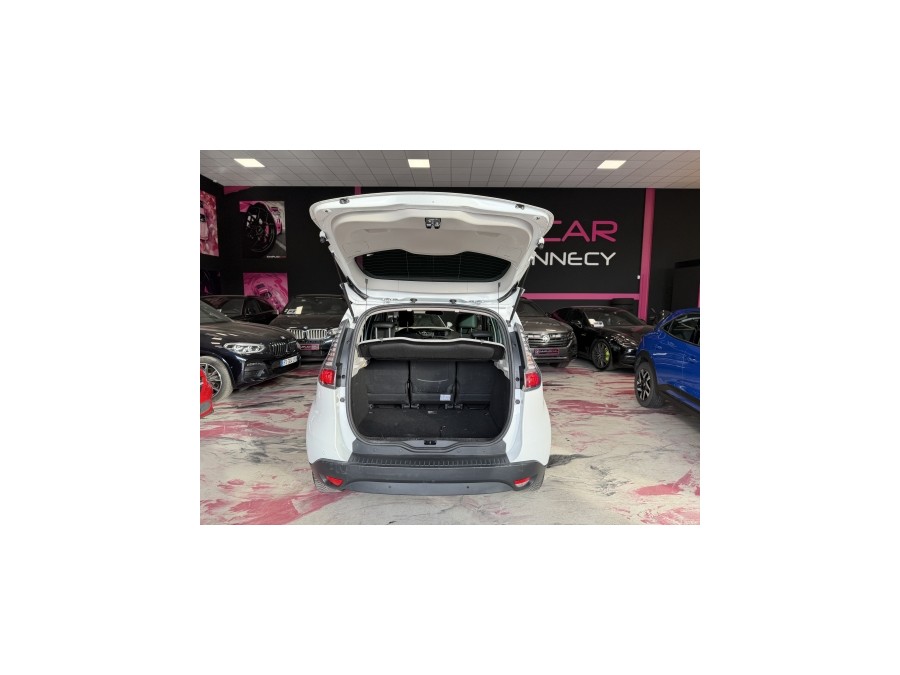 RENAULT d'occasion SCENIC III RENAULT SCENIC III 1.6 DCI 130ch BOSE