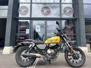 QJMOTOR d'occasion SRV125 moto de 2024 Vernon (27)﻿