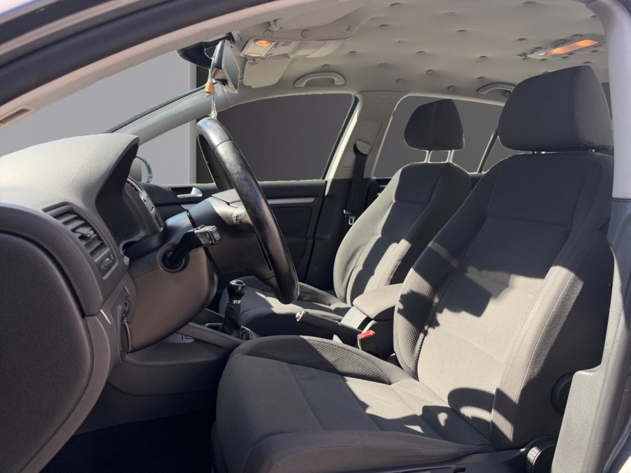 VOLKSWAGEN d'occasion GOLF 1.9 TDI 105ch BlueMotion DPF Confortline