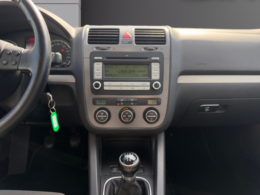 VOLKSWAGEN d'occasion GOLF 1.9 TDI 105ch BlueMotion DPF Confortline