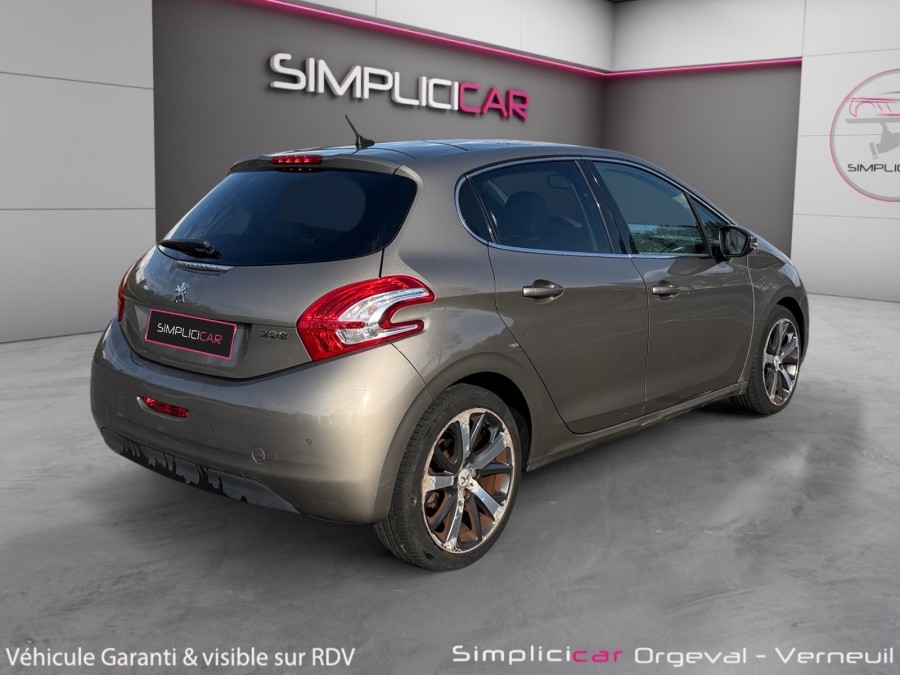 PEUGEOT d'occasion 208 1.6 VTi Féline 6cv 5p de 2012 Orgeval Verneuil