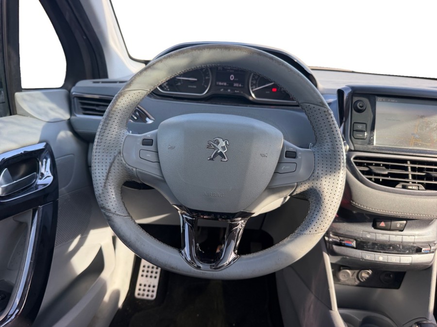 PEUGEOT d'occasion 208 1.6 VTi Féline 6cv 5p de 2012 Orgeval Verneuil