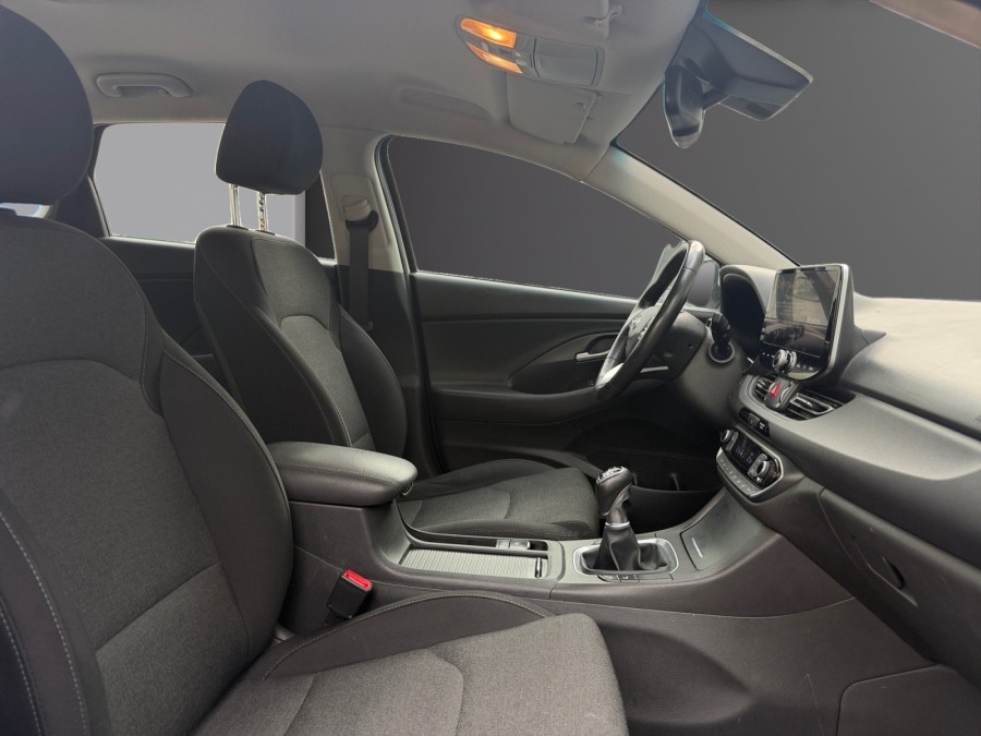 HYUNDAI d'occasion I30 1.6 CRDI 115 CREATIVE PH2 de 2021 Salon de