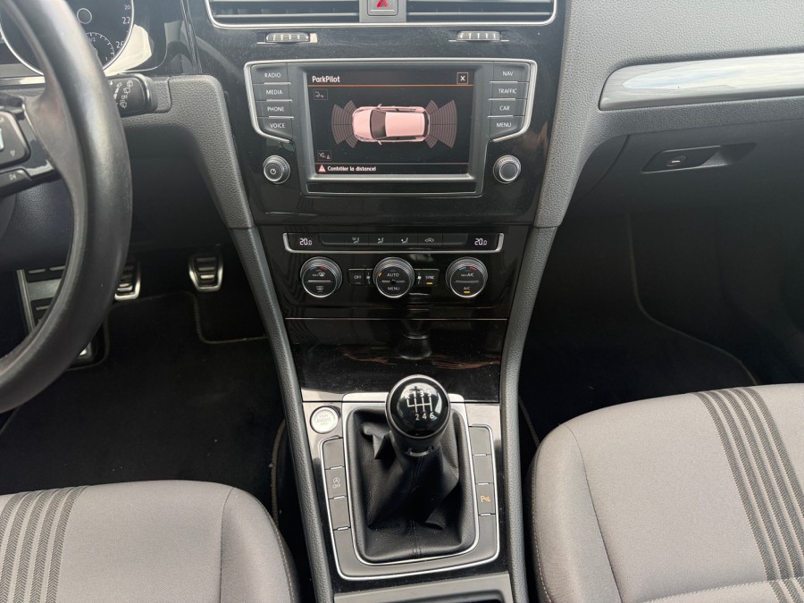 VOLKSWAGEN d'occasion GOLF VII 1.4 TSI 125 ALLSTAR de 2016 Andrezieux