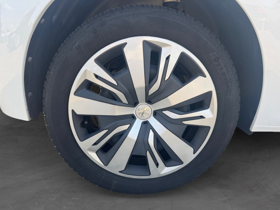 PEUGEOT d'occasion 208 II 1.5 BLUE HDI 100 ACTIVE de 2019 Evreux (27)﻿