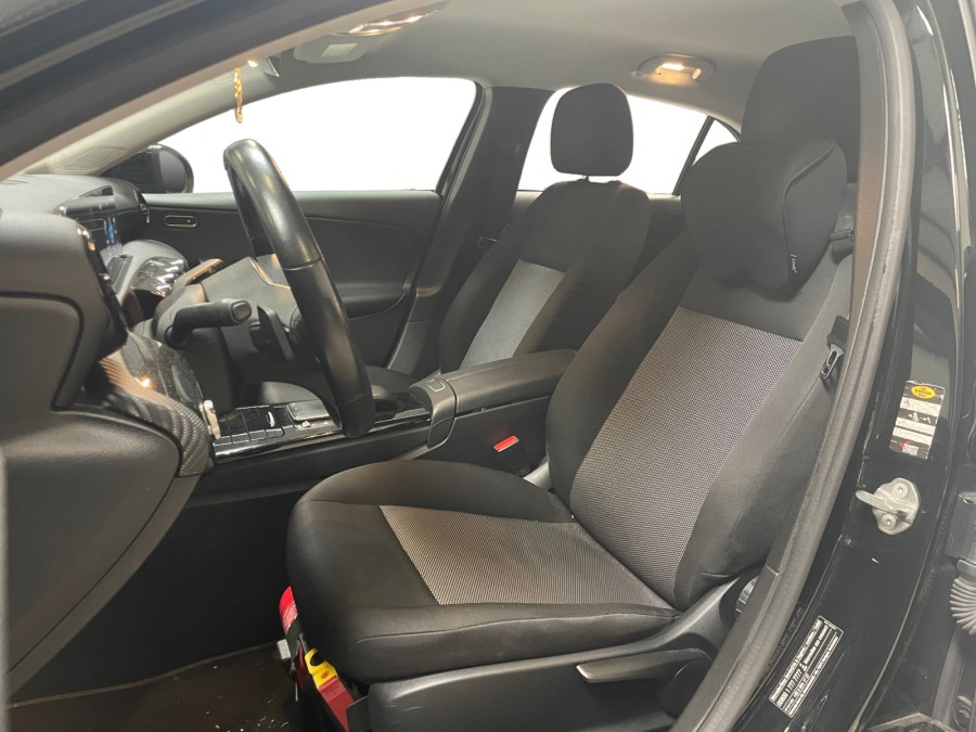 MERCEDES d'occasion A CLASSE A 200 D STYLE LINE AUTO de 2021 Bretigny