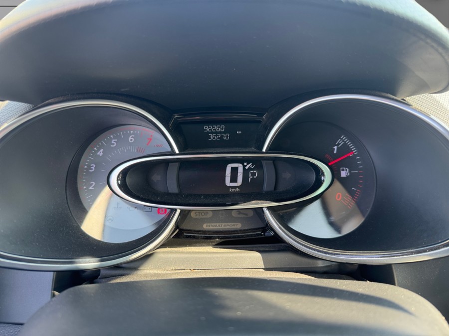 RENAULT d'occasion CLIO IV 1.6 Turbo 200 EDC RS de 2016 Evreux (27)﻿