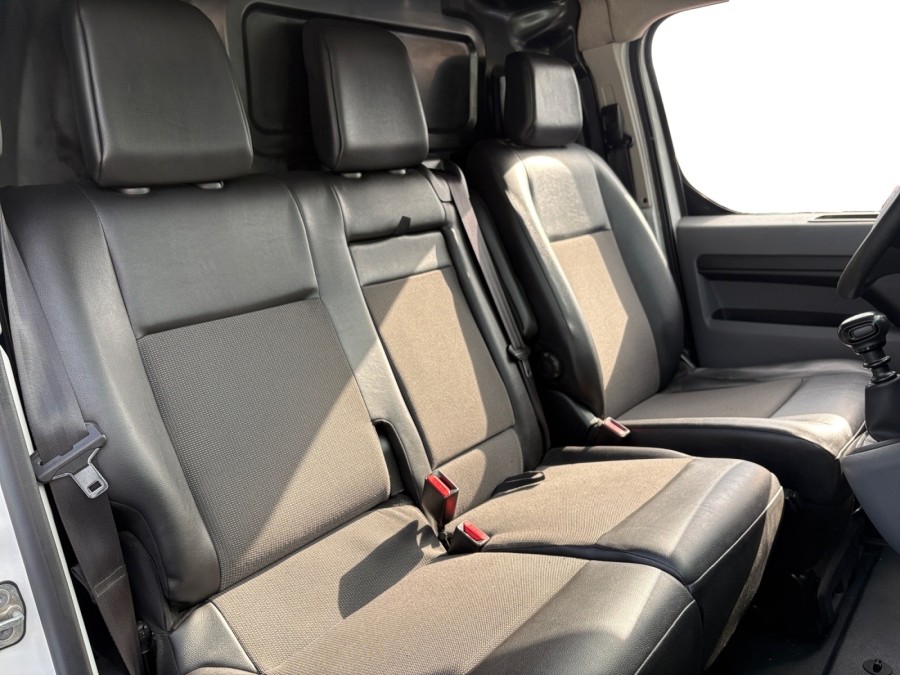 CITROEN d'occasion JUMPY M BlueHDi 115 Confort S&S de 2018 Orgeval