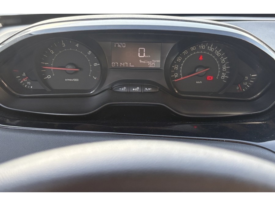 PEUGEOT d'occasion 208 Active 5p de 2014 Orgeval Verneuil (78)﻿