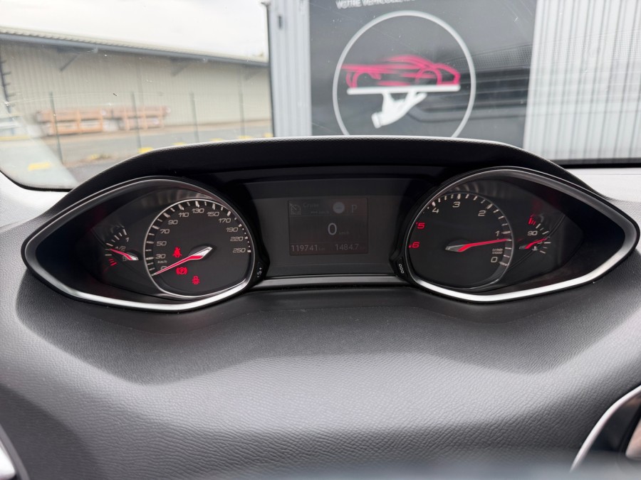PEUGEOT d'occasion 308 II 1.6 BLUE HDI 120 de 2017 Mérignac (33)﻿