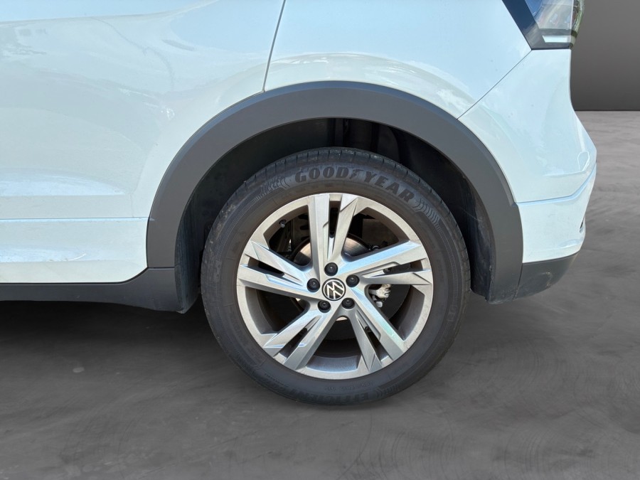 VOLKSWAGEN d'occasion T-CROSS 1.5 TSI 150 R-LINE EDITION  DSG de 2024