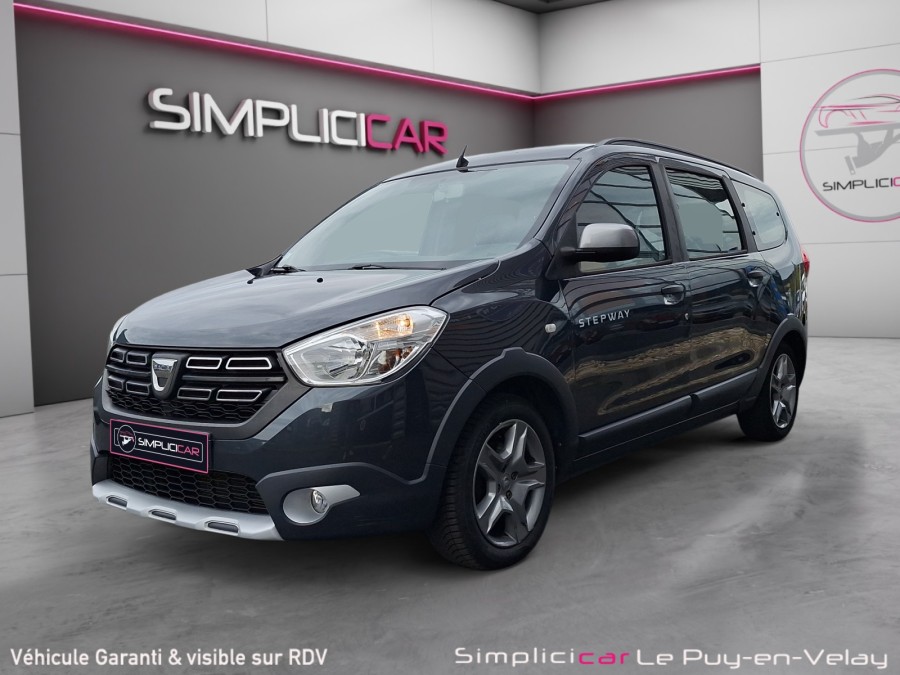 DACIA d'occasion LODGY 1.3 TCe 130ch Stepway 7 places de 2020 Le Puy