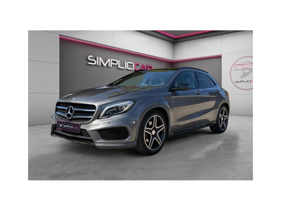 MERCEDES d'occasion GLA 220 d Fascination 7-G DCT A pack AMG de 2016