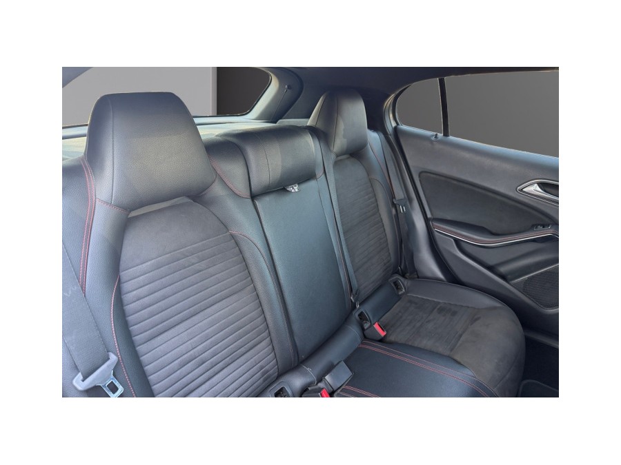 MERCEDES d'occasion GLA 220 d Fascination 7-G DCT A pack AMG de 2016