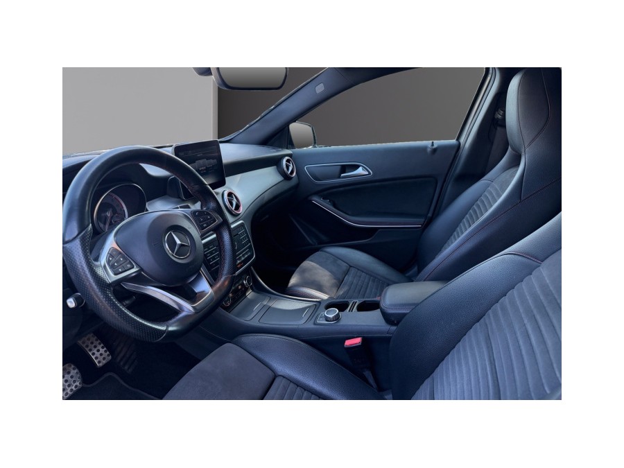 MERCEDES d'occasion GLA 220 d Fascination 7-G DCT A pack AMG de 2016
