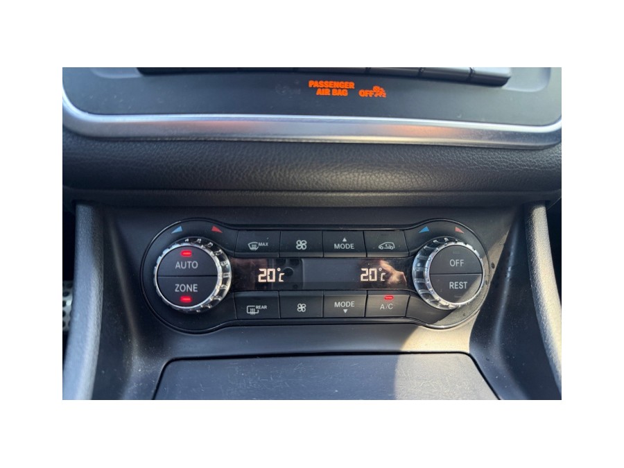 MERCEDES d'occasion GLA 220 d Fascination 7-G DCT A pack AMG de 2016