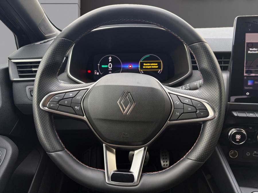 RENAULT d'occasion CLIO 1.6 E-TECH 145 ESPRIT ALPINE de 2025 Lyon St