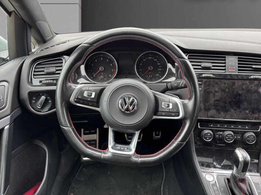 VOLKSWAGEN d'occasion GOLF 2.0 TSI 230ch BlueMotion Technology GTI