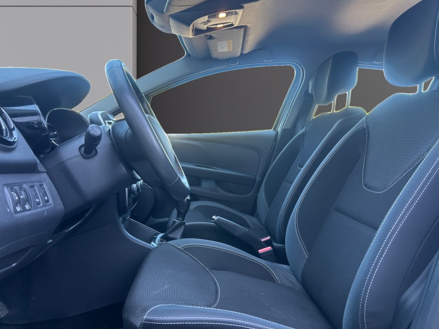 RENAULT d'occasion CLIO TCE 90 TREND de 2017 Lyon Ouest (69)﻿