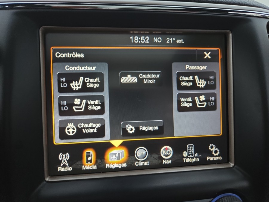 JEEP d'occasion GRAND CHEROKEE 3.0 V6 CRD 250ch Overland BVA8 de 2014