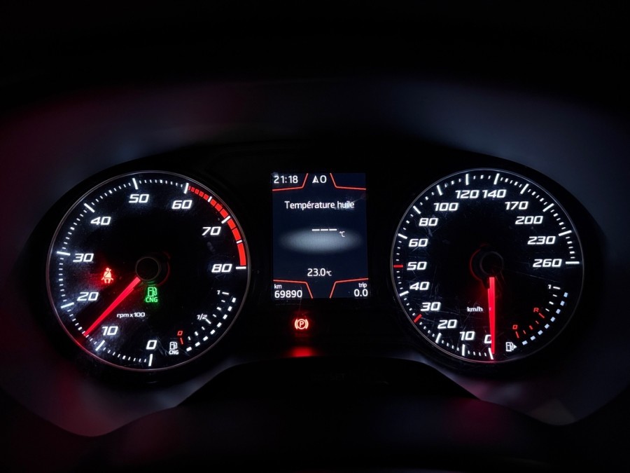 SEAT d'occasion LEON 1.5 TGI 130 STYLE de 2020 Rodez (12)﻿