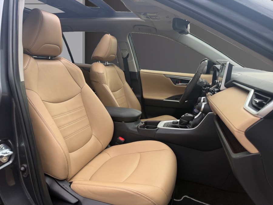 TOYOTA d'occasion RAV4 Hybride 218ch Lounge 2WD MY21 de 2019 Lyon St