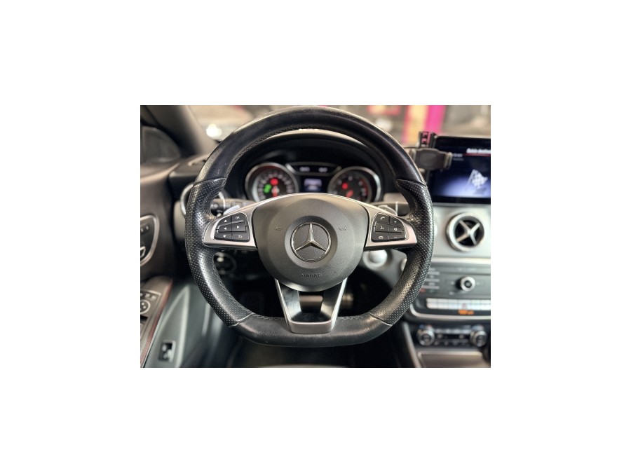 MERCEDES d'occasion CLA SHOOTING BRAKE 220 D STARLIGHT EDITION AUTO