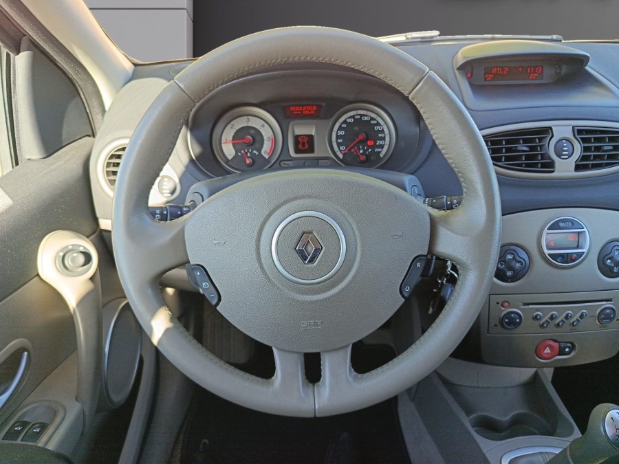 RENAULT d'occasion CLIO RENAULT CLIO ECO2 PRIVILEGE 1.5DCI 85 de 2008