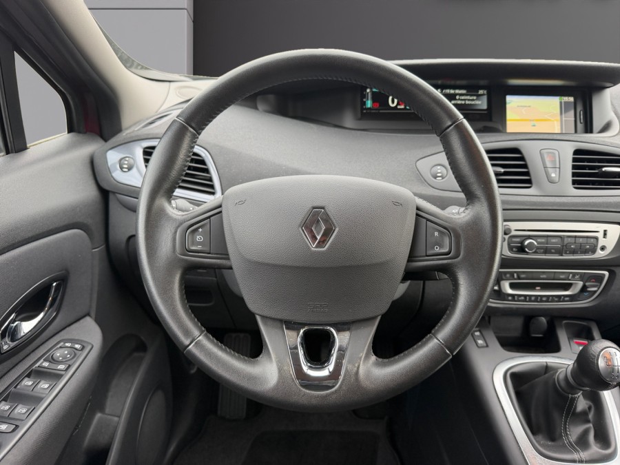 RENAULT d'occasion SCENIC III SCENIC PHASE 3 1.2 TCE  130 LIMITED de