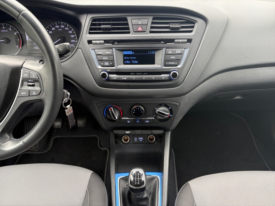 HYUNDAI d'occasion I20 1.0 T-GDI 100 UEFA EURO 2016 de 2016 Salon de