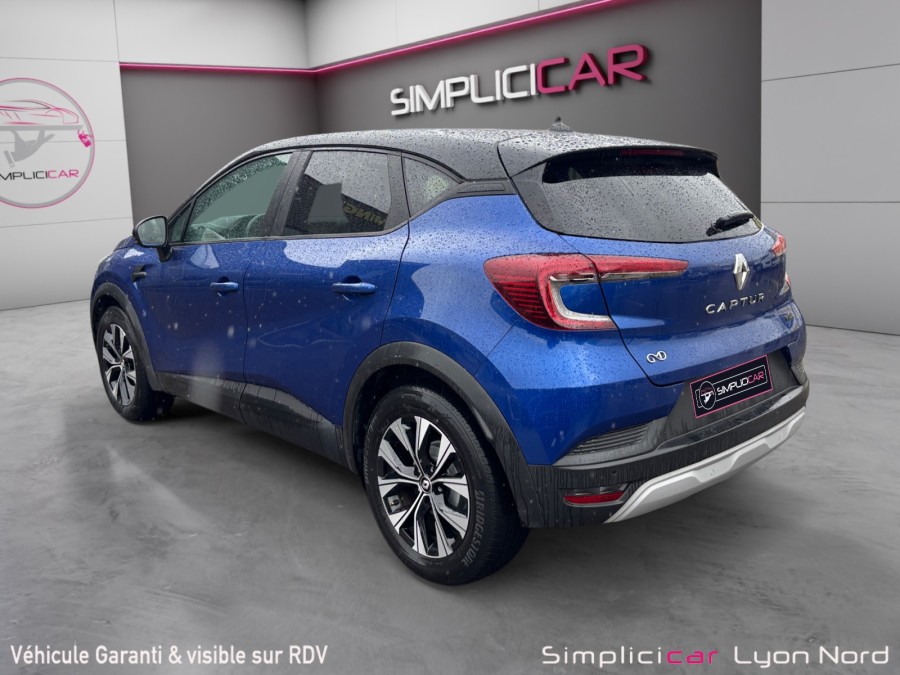 RENAULT d'occasion CAPTUR 1.6 E-Tech hybride 145ch Engineered de 2024